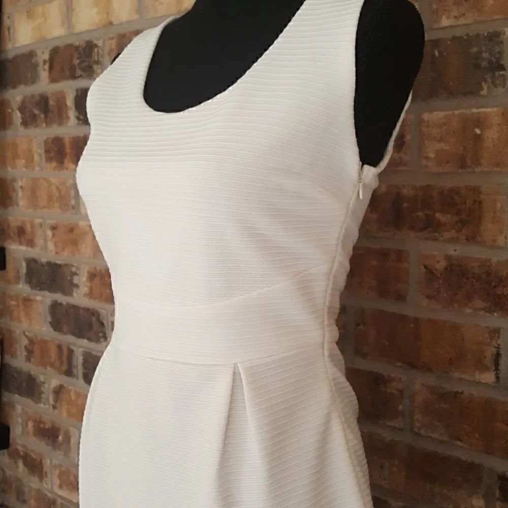 Sunday in Brooklyn | Dress - Picture 3 of 8